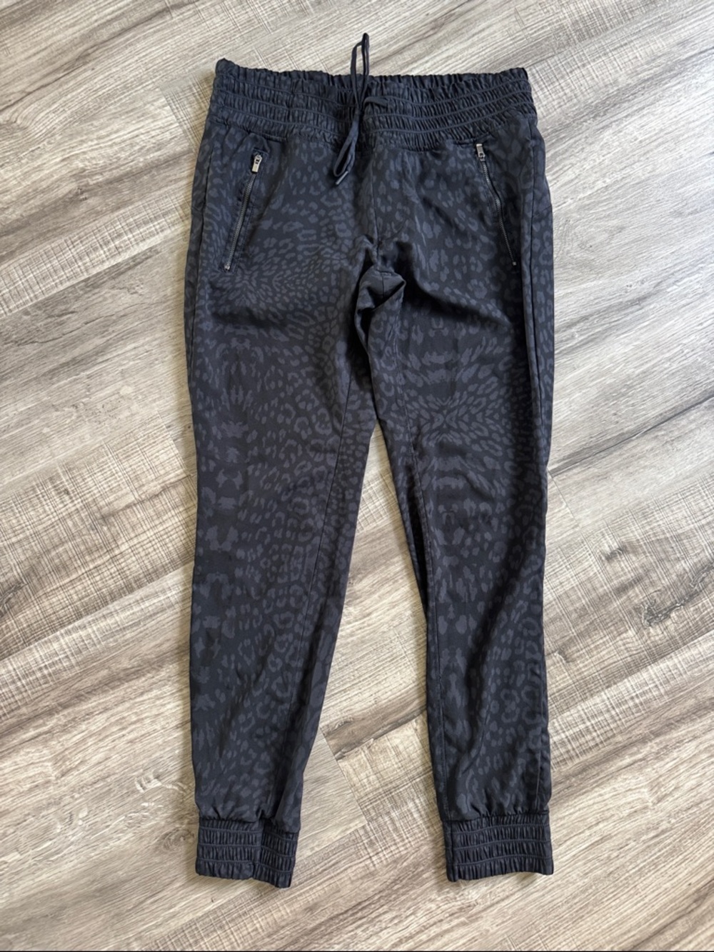 90 Degree By Reflex Women’s Black Tonal Animal Print Joggers